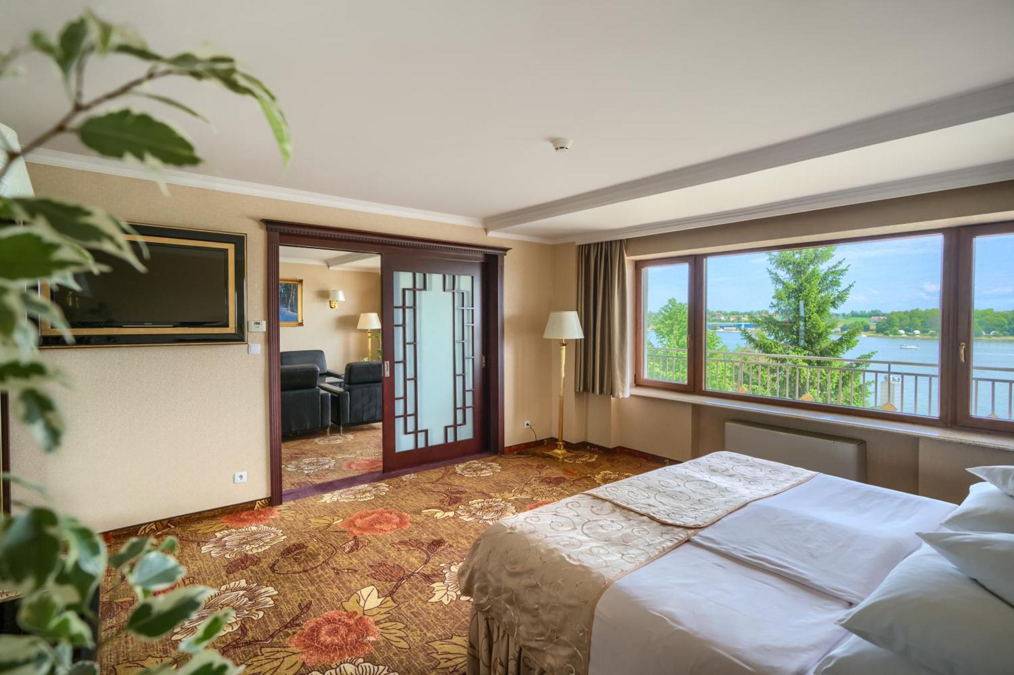 Hotel Golebiewski Mikolajki (Mragowo)